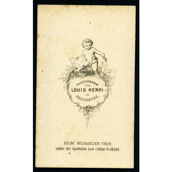 Louis Henri műterme, Pozsony, Felvidék, elegáns szakállas férfi magyaros ruhában, csizmában, monarchia, 1860-as évek, Eredeti CDV, vizitkártya fotó.  