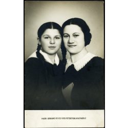   Hajdu Sándorné műterme, Balassagyarmat, anya lányával, család, portré, copf, helytörténet, 1930-as évek, Horthy-korszak, helytörténet, Eredeti fotó,  papírkép.   