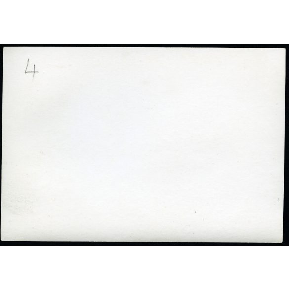 Mozdony (Henschel & Sohn GmbH) baleset, Budapest, Ferencváros, Gubacsi rendező pályaudvar, vasút, jármű, közlekedés, különös, 1967. 10. 26, 1960-as évek, szocializmus,   Eredeti fotó, papírkép.  