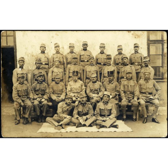 Tiszti iskolások, Nagyszeben, Erdély, magyar katonák egyenruhában, Héjja József küldte Hódmezővásárhelyre szüleinek, 1. világháború, 1915, 1910-es évek, monarchia, Eredeti fotó, papírkép.  