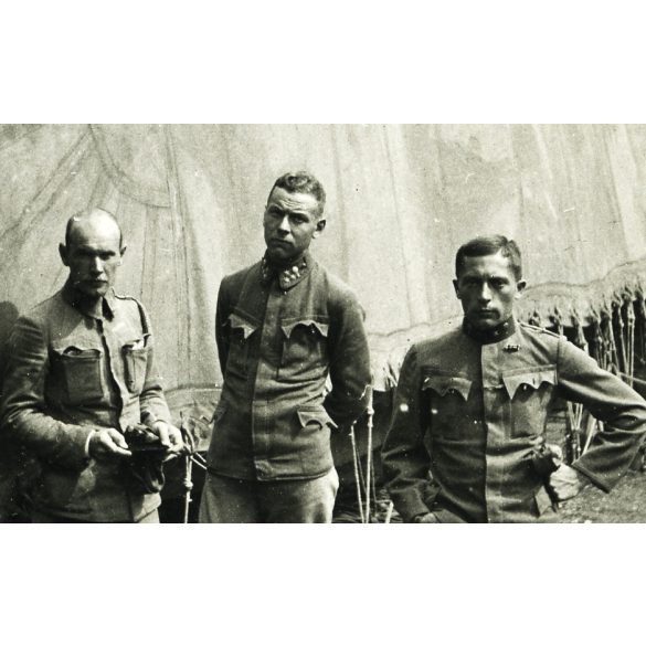 Magyar katonák megfigyelő ballonnal, korai „légierő”, légjáró csapatok fegyvernemi jelvénye, egyenruha, 1. világháború, 1910-es évek, monarchia, Eredeti fotó, papírkép.  