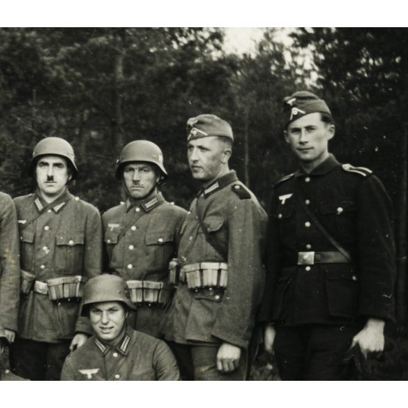 Német katonák náci német egyenruhában, 2. világháború, Horthy-korszak, 1940-es évek, Eredeti fotó,  papírkép.  