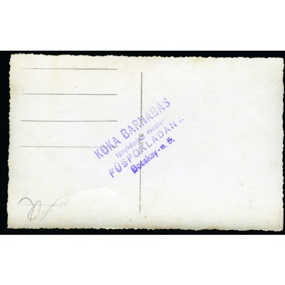 Koka Barnabás fényképész mester, Püspökladány, iskolás lányok tanárnőkkel, osztálykép, helytörténet, kommunizmus, 1950-es évek, Eredeti fotó, hátulján jelzett papírkép.   