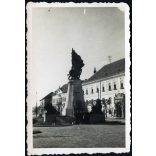 Hősi emlékmű, Vác, szobor, 1. világháborús emlékmű, helytörténet, Horthy-korszak, 1930-as évek. Eredeti fotó,  papírkép.  