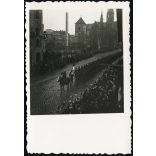 Magyar honvédek bevonulása, Kassa, Felvidék, lovas katona, egyenruha, horogkeresztes náci zászlók, helytörténet, Horthy-korszak, 2. világháború, 1938, 1930-as évek. Eredeti fotó,  papírkép. 