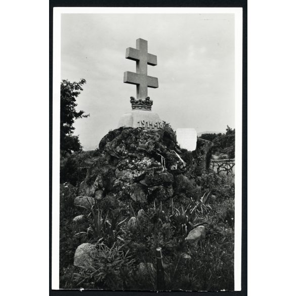 A Magyar Turista Egyesület kiadása, Dobogókő, Turistahősök emlékműve, szobor, helytörténet, Horthy-korszak, 1930-as évek. Eredeti képeslap fotó, papírkép, alja vágott.   