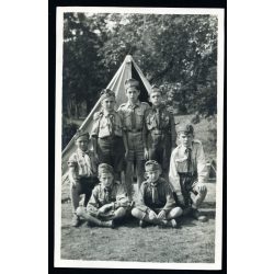   Cserkészek a sátor előtt, egyenruha, nyári tábor, 2. világháború, Horthy-korszak, 1940-es évek, Eredeti fotó, papírkép.  