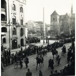 Magyar honvédek bevonulása, Kassa, Felvidék, virágok, kerékpár, lovas katonák, fegyveres katona, zászló, puska, egyenruha, 2. világháború, Horthy-korszak, helytörténet, 1938, 1930-as évek, Eredeti fotó,  papírkép.