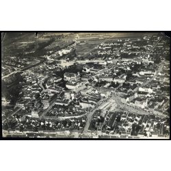   Nagyobb méret, Szombathely részletgazdag látképe, légifotó, Magyar Királyi Légügyi Hivatal, helytörténet, 1936, 1930-as évek, Horthy-korszak, Eredeti fotó, pecséttel jelzett papírkép, szélei hiányosak. 
