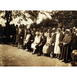   Nagyobb méret, Soltész Erzsébet és Smajda György esküvője, Olaszliszka, menyasszony, vőlegény, Borsod, helytörténet, 1929, 1920-as évek, Horthy-korszak, Eredeti kartonra kasírozott fotó, feliratozott papírkép. 