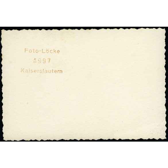 Foto-Löcke, Kaiserslautern, Németország, katona, egyenruha, náci, 2. világháború, Reichsarbeitsdienst (Birodalmi Munkaszolgálat) tagjai, ásó, lapát, 1940-es évek, Horthy-korszak, Eredeti fotó, hátulján jelzett papírkép.  