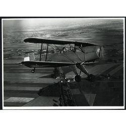   Bücker Bü 131 Jungmann repülőgép háború utáni magyar lajstromjellel, jármű, közlekedés, aviatika, 1950-es évek, kommunizmus, Eredeti fotó, papírkép.   