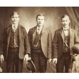 Lingo műterem, Uniontown (USA, Egyesült Államok), magyar kivándorlók portréja az Újvilágban, Tilka Mátyás, monarchia, 1900-as évek, Eredeti, hátulján feliratozott kabinetfotó.  