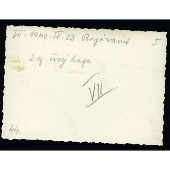 Borgó vasút, Erdély, 2. sz. őrség háza,  magyar katonák egyenruhában, közlekedés, 2. világháború, helytörténet, 1940. szeptember 23, , 1940-es évek, Horthy-korszak, Eredeti fotó, hátulján feliratozott papírkép.  