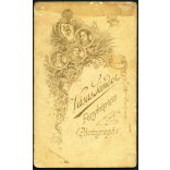 Vásas Sándor műterme, Érsekújvár (?) Felvidék, bajuszos katona egyenruhában, tüzér, monarchia, 1890-as évek, Eredeti CDV, vizitkártya fotó, ritka műterem.  