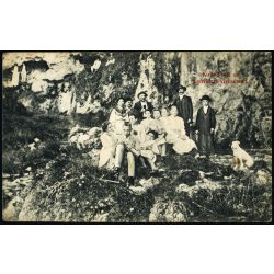   Kirándulók a vízesésnél, Alsóvidra, Erdély, puska, kutya, Csiky Testvérek kiadása, Topánfalva, 1910-es évek, monarchia, Eredeti képeslap-fotó. .  