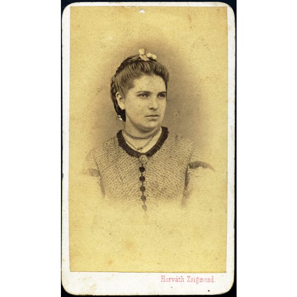 Horváth Zsigmond műterme, Szatmár (Szathmárt, Szatmárnémeti), Erdély,  elegáns nő portréja,  műterme, monarchia, 1870-es évek, Eredeti CDV, vizitkártya fotó, ritka műterem. 