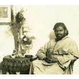 Nagyobb méret, Sudhu John Christananda hindu lutheránus vándorprédikátor, Budapest, istentiszteletet tartott a Deák téri evangélikus templomban, vallás, egyház, 1930., 1930-as évek, Horthy-korszak, Eredeti fotó, pecséttel jelzett papírkép. 