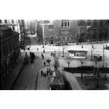 Fotó negatív, közlekedés a Horváth Mihály téren, Budapest, Baross utca, 8. kerület, villamosmegálló, autó, jármű, közlekedés, városkép, helytörténet, Horthy-korszak, 1930-as évek,  Eredeti nagyméretű fotó negatív! 