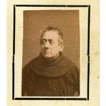 Nagy Quidus Ambrus ferences pap, Érsekújvár, Felvidék, egyház, vallás, , helytörténet, 1885, 1880-as évek, monarchia, Eredeti fotó, kartonra ragasztott papírkép, emléklap. 