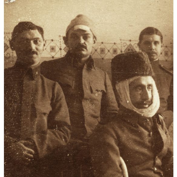 Sebesült katonák egy katonakórházban, ápolónő, orvos, egyenruha, különös arcok, katona, 1. világháború, 1910-es évek, monarchia, Eredeti fotó, papírkép.   